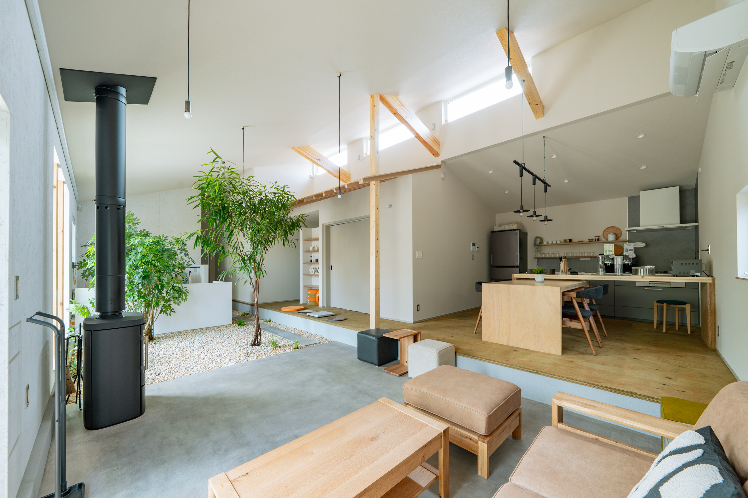 千葉市若葉区高品 平屋で暮らす家族の団欒